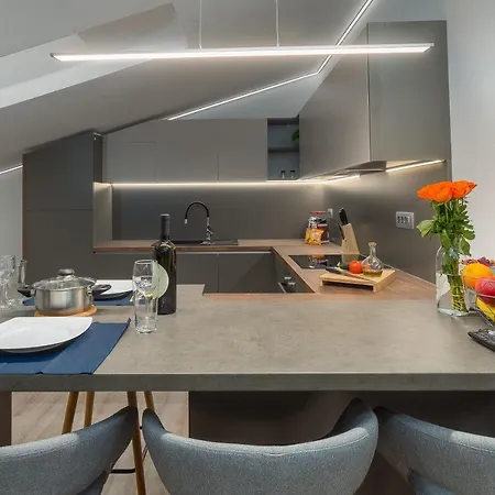 Prázdninový dům Apartment Ena Near Pula Amphitheater