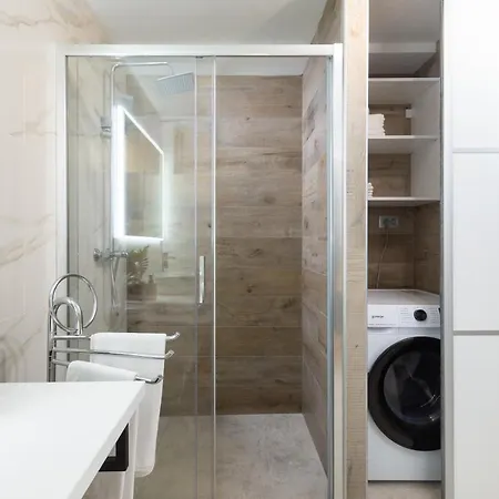 Prázdninový dům Apartment Ena Near Pula Amphitheater *