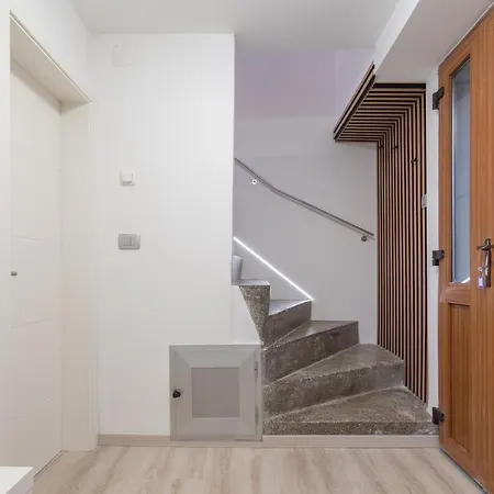 Casa vacanze Ena Near Amphitheater Pola