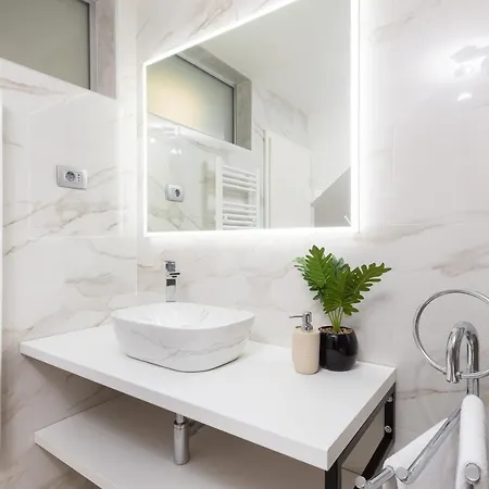 Ena Near Amphitheater Pola