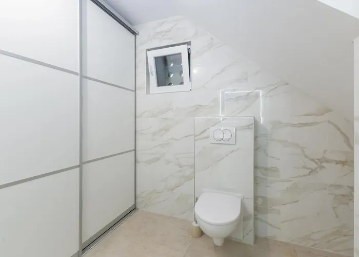 Vikendica Ena Near Amphitheater Pula